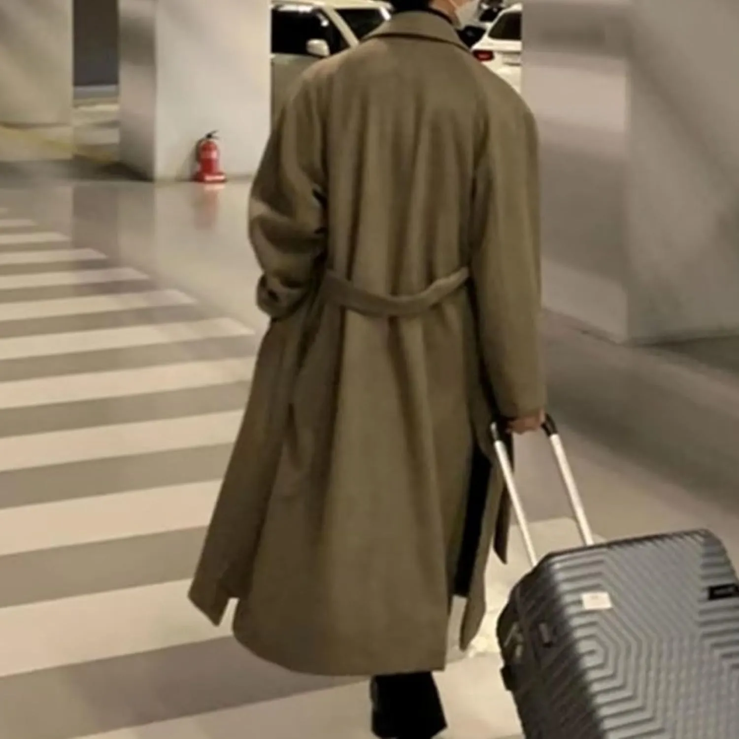 Maiyifu-GJ Men's Wool Blend Pea Coat Notched Collar Single Breasted Overcoat Loose Warm Winter Long Trench Coat
