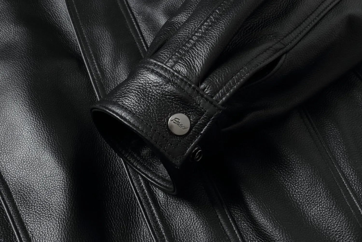 REED Men's American Style Bomber Genuine Leather Jacket