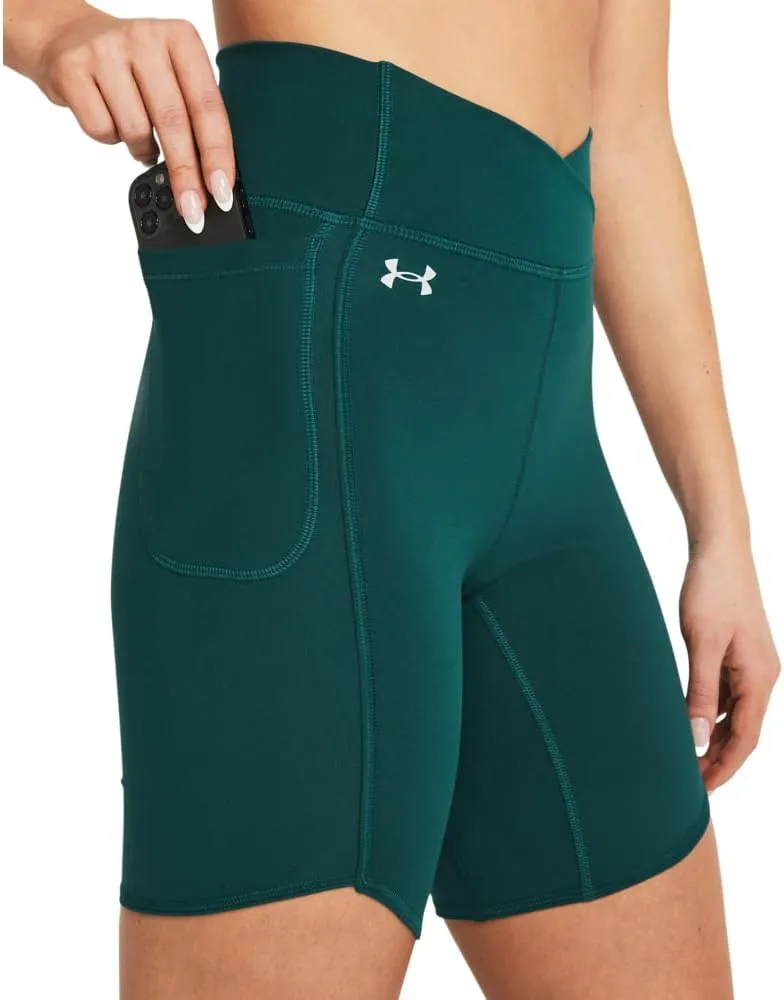 Under Armour Women's Motion Crossover Bike Shorts