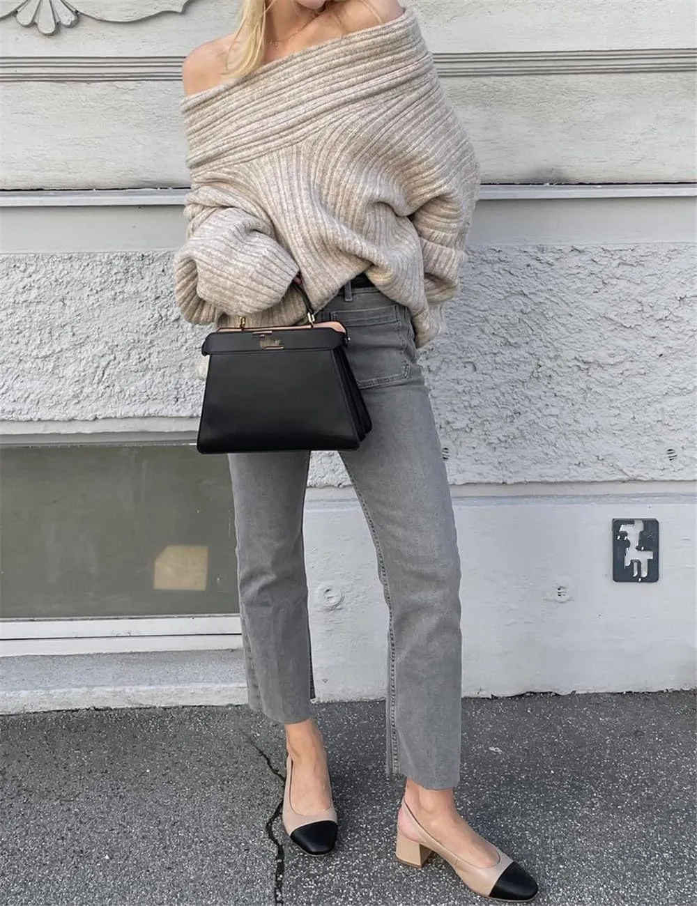 Women Off Shoulder Batwing Sleeve Oversized Chunky Sweaters (Free Size)
