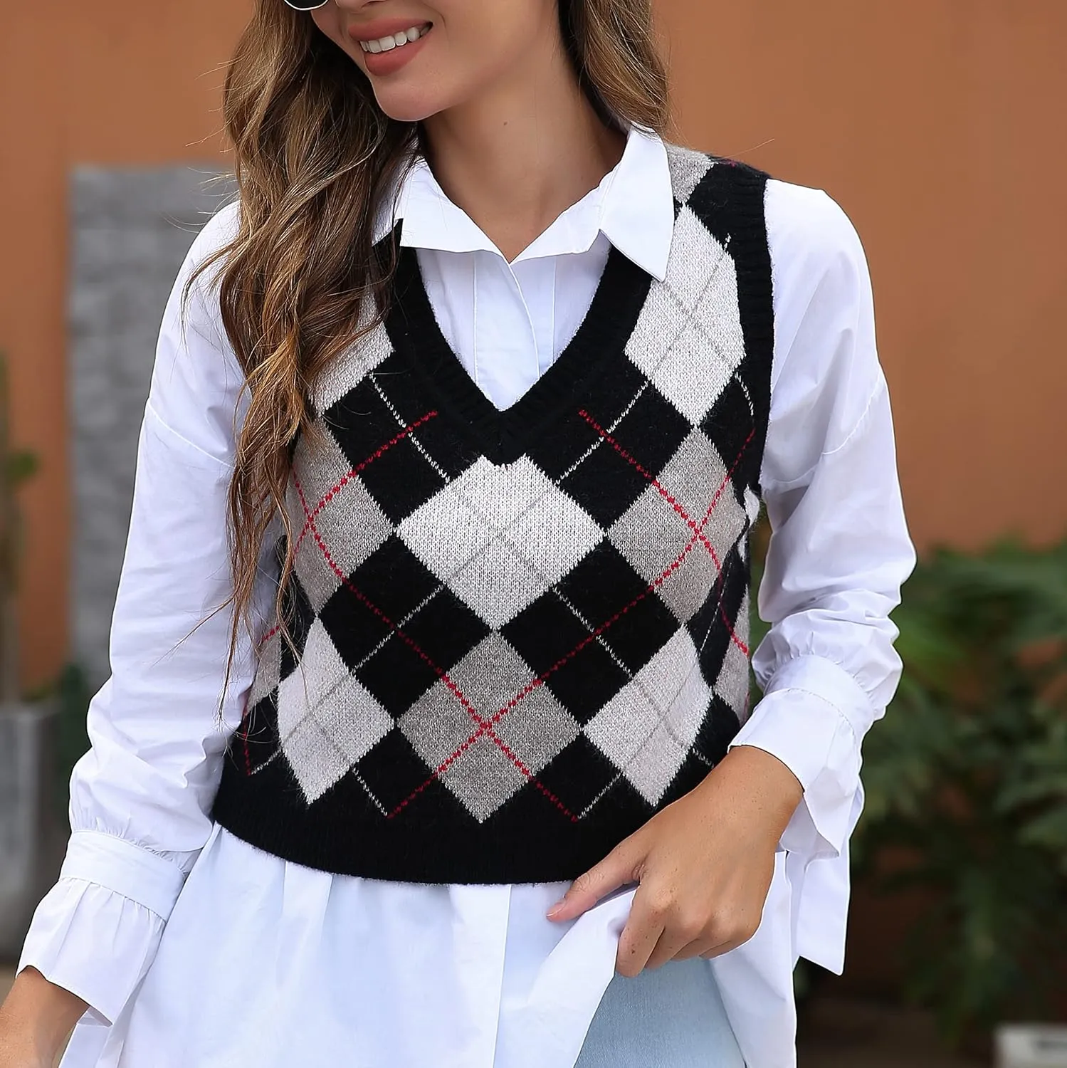 Women's Fashion Cropped Sweater Vest College Style Sleeveless Vest