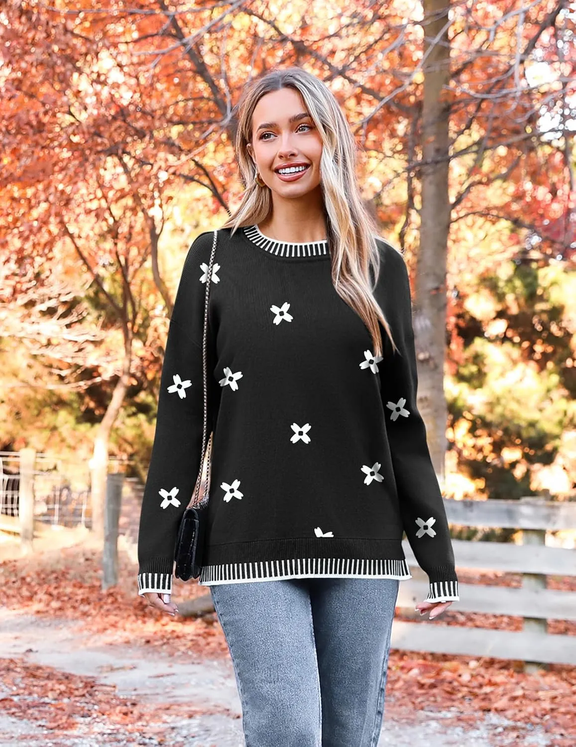 Zeagoo Womens Crewneck Pullover Sweater Long Sleeve Knit Side Slit 2024 Fall Winter Sweater Tops
