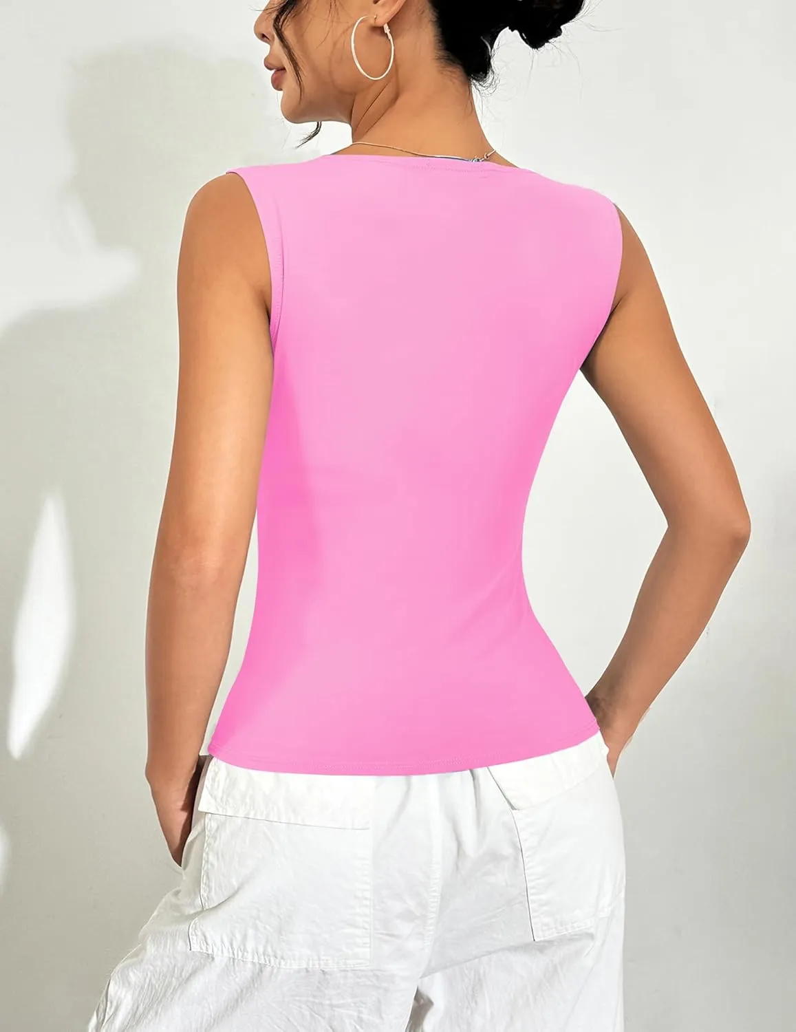 Zeagoo Women's Going Out Tops Slim Fit Sleeveless Crop Tank Tops Crew Neck Sexy Basic Tee 2025 Y2k Fashion Outfits